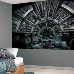 Wall Decals<SmileMakers Star Wars Millennium Falcon Wall Mural - Office Décor from